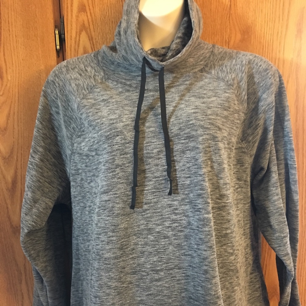 Fleece funnel neck